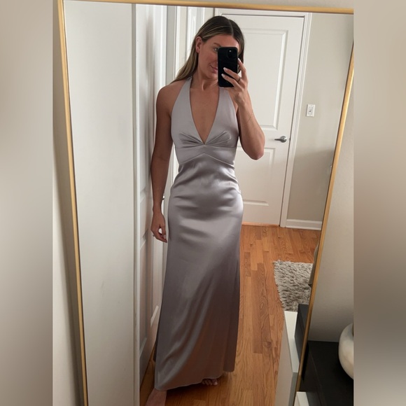 Vintage Dresses & Skirts - De Laru vintage floor length silver satin halter neck gown!
